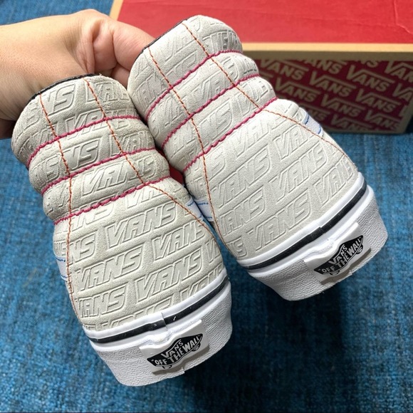 Vans Sk8-Hi Emboss True White Sneakers - Picture 5 of 8